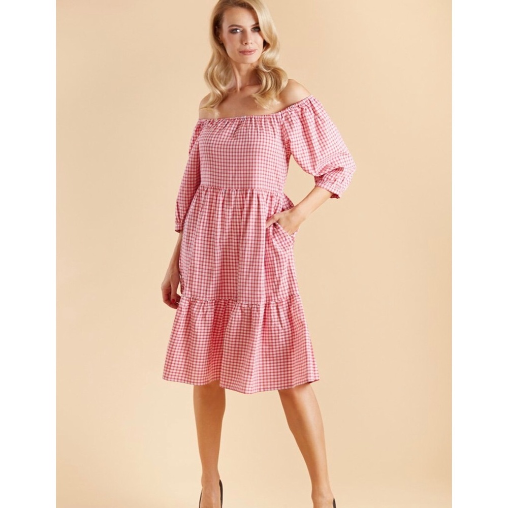 ❤️🤍🧺Dolly And Dotty Sonia Floaty Day Dress Gingham Red
Brand New With Tags - Picture 5 of 11
